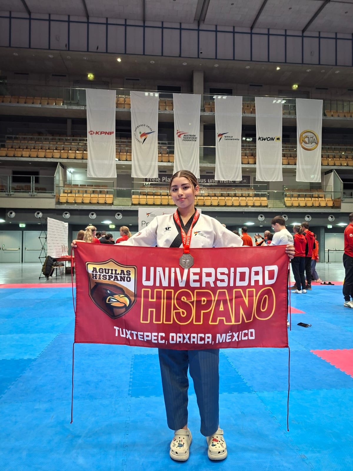 Medalla de Plata para nuestra alumna Gabriela Hernández Le Royal