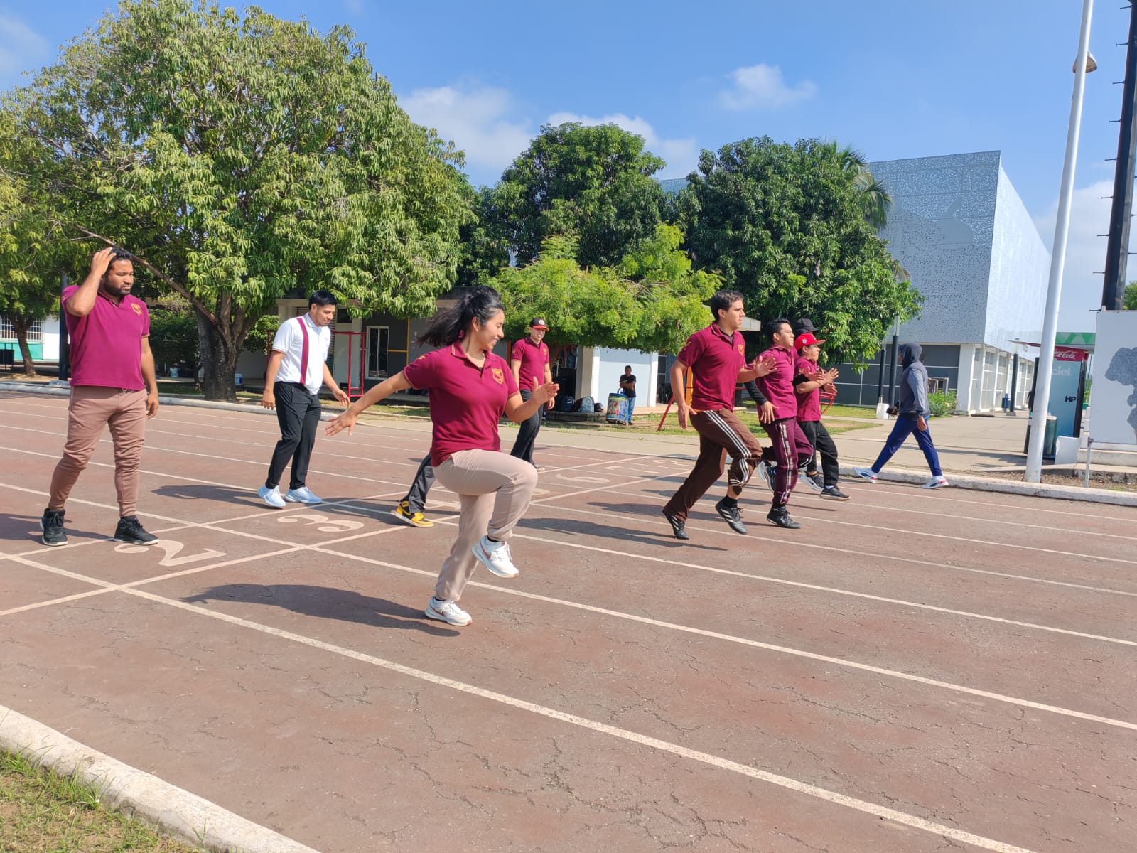 Taller de Atletismo: Deportes y Recreación